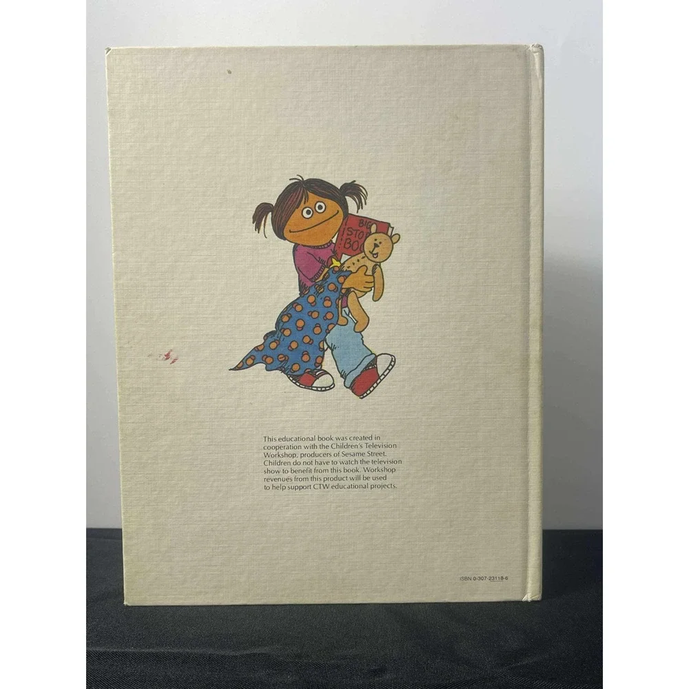 Sesame Street If‎ I Lived Alone Childrens Book Featuring Jim Henson Muppets